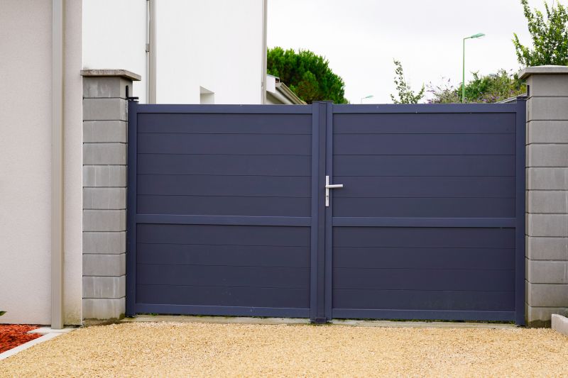 Gate Painting Service